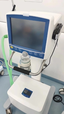ICU-ventilator met luchtcompressor PCV-VG-modus voor volwassen kinderen en pasgeborenen